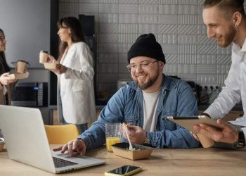 Budaya Organisasi dalam Perusahaan: Jenis & Contohnya