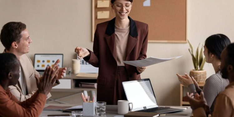 Apa Itu Employer Branding: Strategi dan Contoh Terbaik