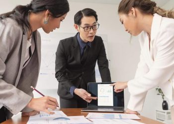 6 Jenis HR Metrics: Cara Menghitung & Contoh Penggunaan