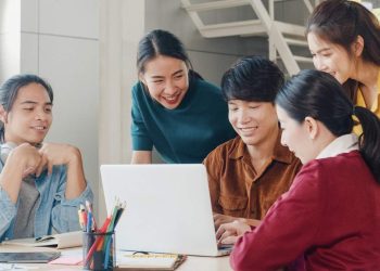 Jenjang Karier HR (Entry, Mid, Senior, dan Executive Level)