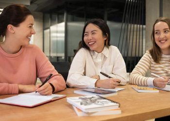 Prospek Kerja Lulusan Psikologi dan Gajinya Per Bulan