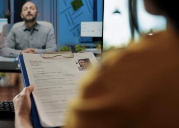 Contoh Cara Membuat CV yang Baik dan Menarik HRD