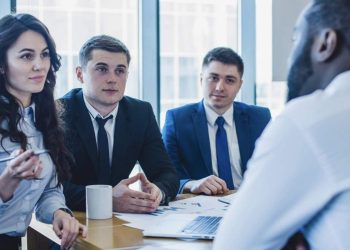 Cara Menjawab Mengapa Anda Ingin Bekerja di Sini & Contoh Jawaban