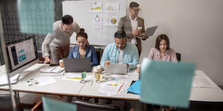 Panduan Lengkap Employee Development di Perusahaan