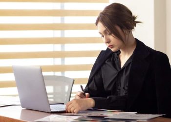 Manfaat dan Contoh Hard Skills yang Dibutuhkan di Dunia Kerja