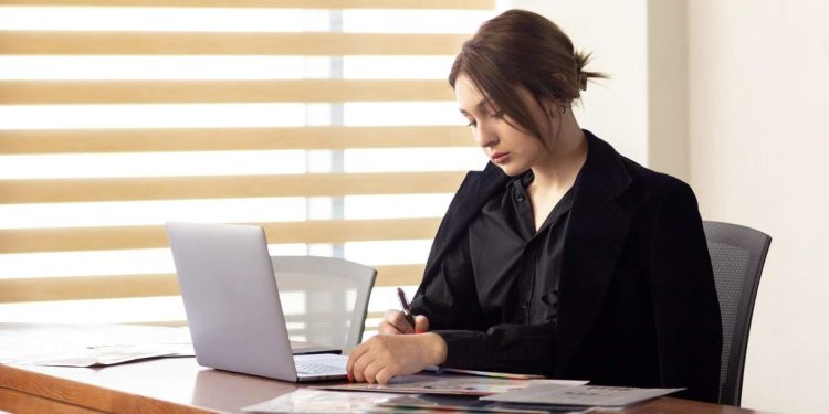 Manfaat dan Contoh Hard Skills yang Dibutuhkan di Dunia Kerja