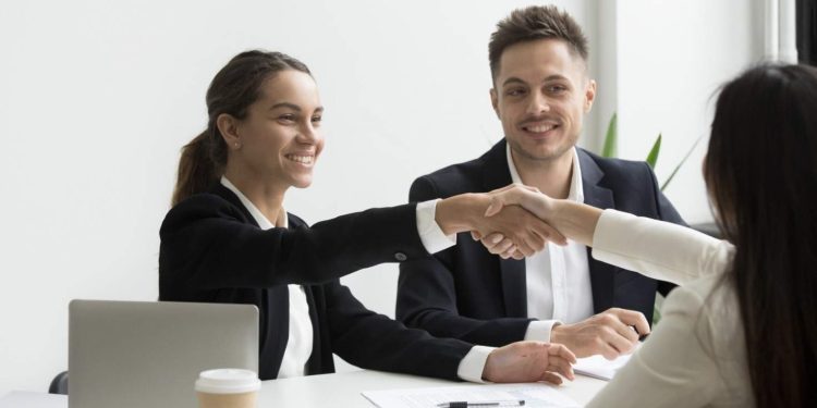 Cara Menjawab Pertanyaan Interview Kerja: Contoh dan Tips