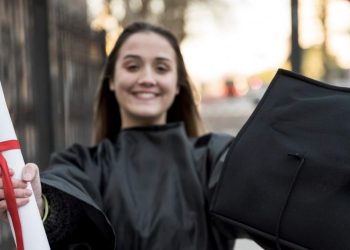 10 Tips Mendapatkan Pekerjaan untuk Fresh Graduate