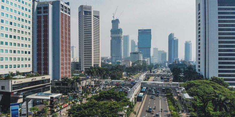 8 Kota Terbaik untuk Merantau Kerja di Indonesia 2025
