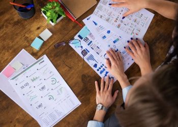 Apa Itu UI/UX Designer: Kualifikasi, Tugas, Gaji, Skills, dll